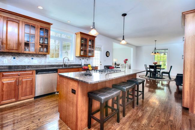 15 Twitchgrass Rd, House other with 4 bedrooms, 3 bathrooms and null parking in Trumbull CT | Image 7