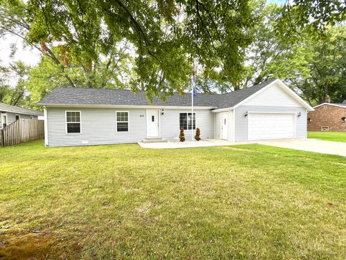 415 Riverside Dr, Watervliet, MI, 49098-9333 | Card Image