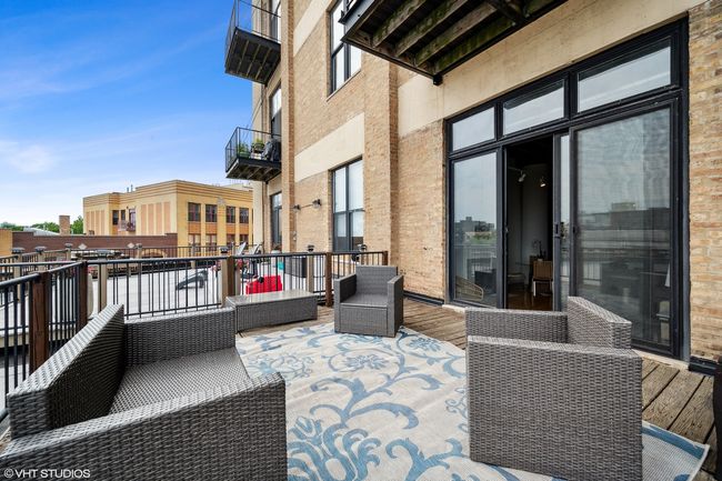 APT-307 - 1601 W School St, Home with 1 bedrooms, 1 bathrooms and null parking in CHICAGO IL | Image 9