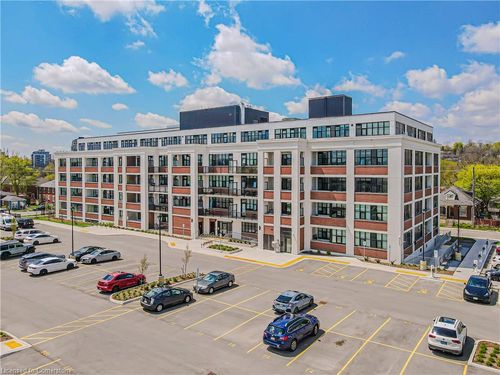 528-120 Huron St, Guelph, ON, N1E0T8 | Card Image