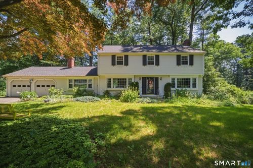 32 Fox Den Rd, Avon, CT, 06001-2542 | Card Image