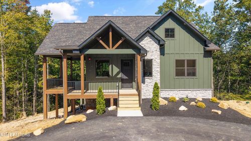438 Hawken Dr, Walland, TN, 37886 | Card Image