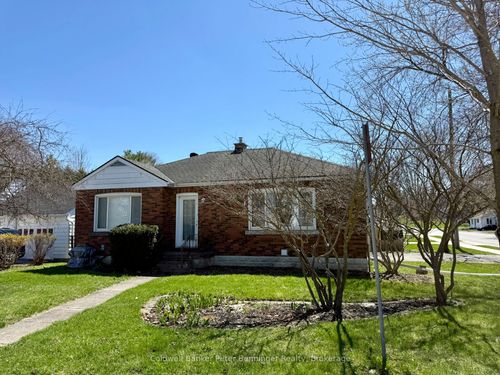 501 Napier St, Walkerton, ON, N0G2V0 | Card Image