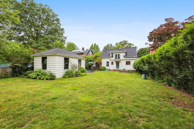 483 Central Ave, House other with 3 bedrooms, 2 bathrooms and 1 parking in New Haven CT | Image 37