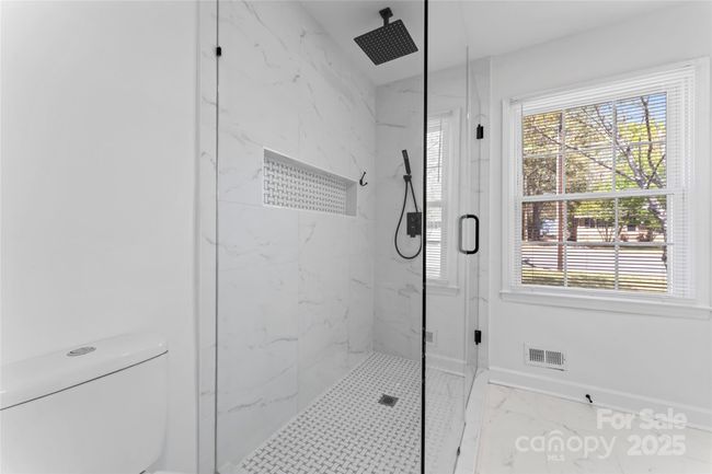 6914 Idlewild Rd, House other with 4 bedrooms, 2 bathrooms and null parking in Charlotte NC | Image 11