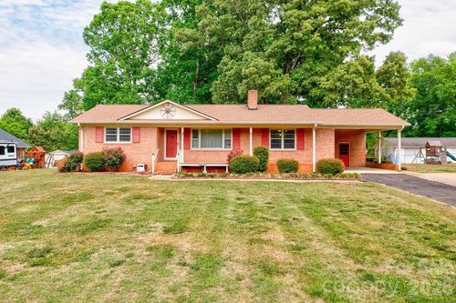 751 Pleasantdale Dr, Shelby, NC, 28150-9300 | Card Image