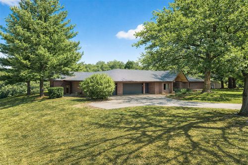 4550 Quail Ave, Monroe, IA, 50170-8590 | Card Image