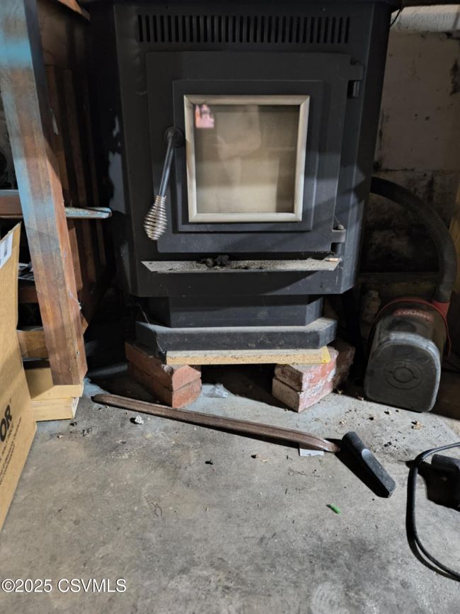 705 N 7 Th St, House other with 2 bedrooms, 1 bathrooms and null parking in Sunbury PA | Image 17