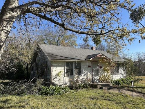 1121 Norris St, Commerce, TX, 75428-4712 | Card Image