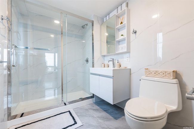 2F - 811 45 Th St, Condo with 1 bedrooms, 1 bathrooms and null parking in Brooklyn NY | Image 16