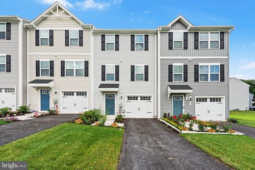 150 Hamilton Ln, COATESVILLE, PA, 19320-2969 | Card Image