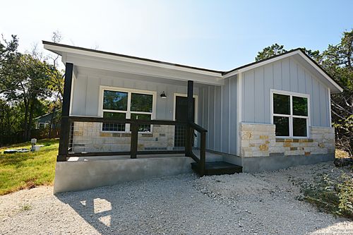 216 Remington Rd, Spring Branch, TX, 78070-4246 | Card Image