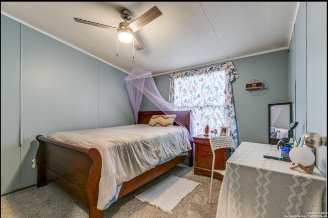4303 Water Oak Dr, House other with 3 bedrooms, 2 bathrooms and null parking in Elmendorf TX | Image 9
