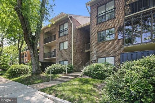 300k-300 Hilltop Ln, ANNAPOLIS, MD, 21403-1500 | Card Image