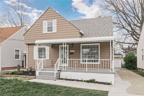 30025 Elgin Rd, Wickliffe, OH, 44092-1731 | Card Image