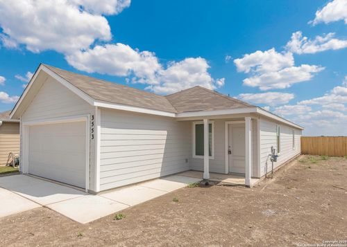 3553 Swift Fox Rd, New Braunfels, TX, 78132-0232 | Card Image