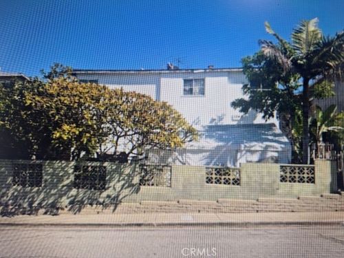 1042 N Market St, Inglewood, CA, 90302-6705 | Card Image