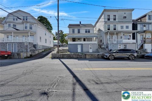 520 E 5th St, MOUNT CARMEL, PA, 17851-2436 | Card Image