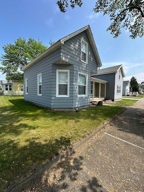 a-702 York St, Michigan City, IN, 46360-4632 | Card Image