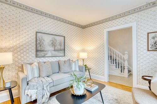 11 Maynard St, Dartmouth, NS, B2Y1V8 | Card Image