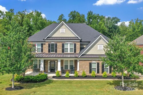 10604 Waxhaw Manor Dr, Waxhaw, NC, 28173-4400 | Card Image