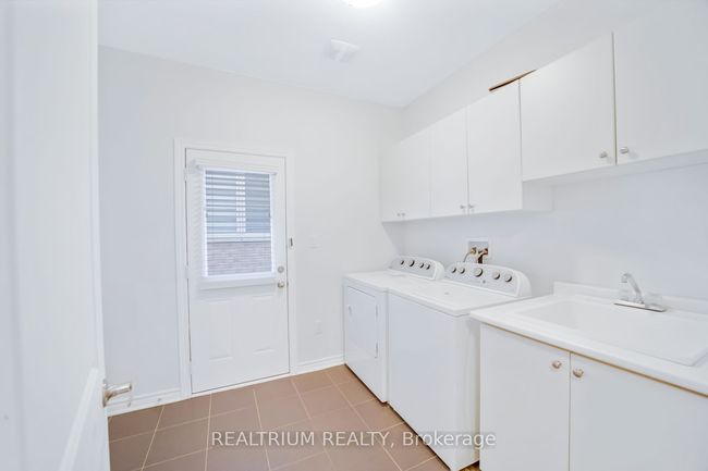 22 Clockwork Dr, House other with 4 bedrooms, 5 bathrooms and 4 parking in Brampton ON | Image 14