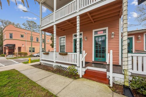 218 Ash St, Fernandina Beach, FL, 32034-4048 | Card Image