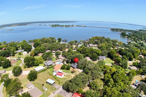 127 Wildwood Crossover St, Gun Barrel City, TX, 75156-4293 | Card Image