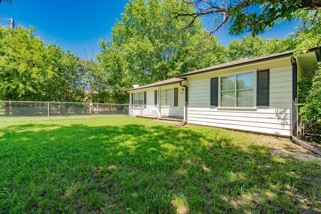 1120 N 3 Rd St, House other with 3 bedrooms, 2 bathrooms and null parking in Wills Point TX | Image 27