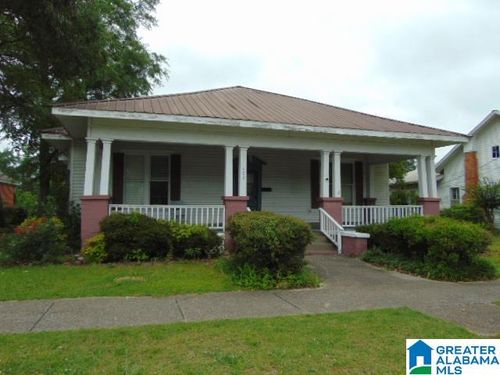 406 6th St N, Clanton, AL, 35045-2824 | Card Image
