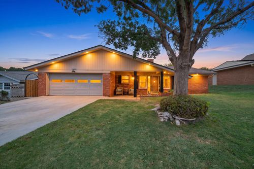 2717 Ann Dr, Big Spring, TX, 79720-6701 | Card Image