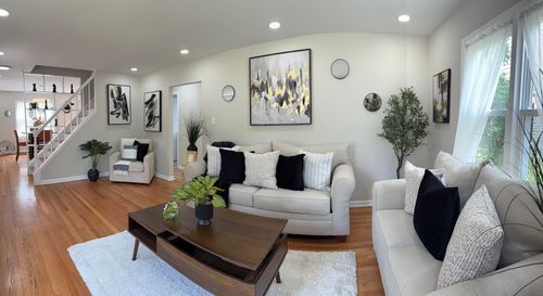4165 N 80th St, Milwaukee, WI, 53222-1999 | Card Image