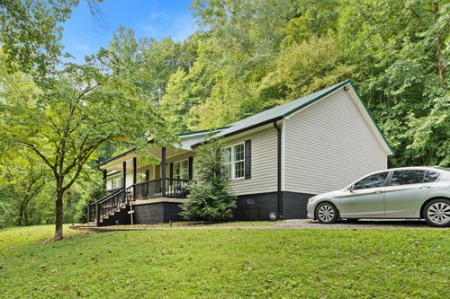 6461 Vestal Hollow Rd, Santa Fe, TN, 38482-3051 | Card Image