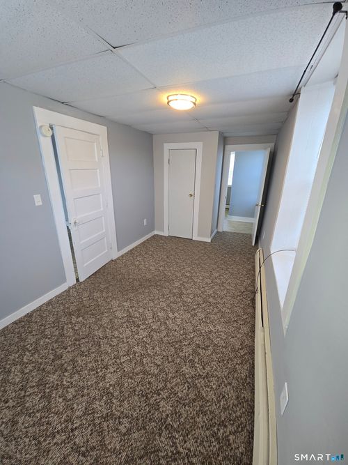 apt-4-174 S Main St, Brooklyn, CT, 06234-3864 | Card Image