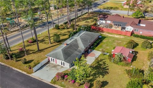 1105 E College St, Bainbridge, GA, 39819-4707 | Card Image