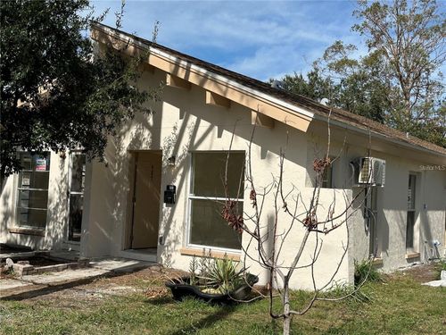 489 88th Ave N, St Petersburg, FL, 33702-3121 | Card Image