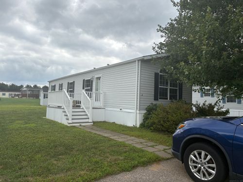 6 Kitty Ln, North Windham, CT, 06256-1403 | Card Image