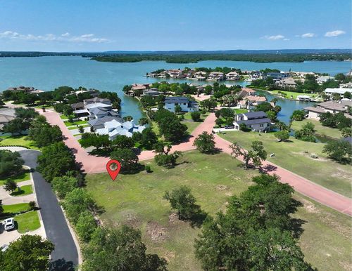 49 Applehead Island Dr, Horseshoe Bay, TX, 78657-5708 | Card Image