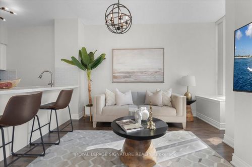 108-25 Times Ave, Thornhill, ON, L3T7X5 | Card Image