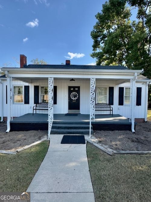 127 W Stuart Ave, Lyons, GA, 30436-1437 | Card Image