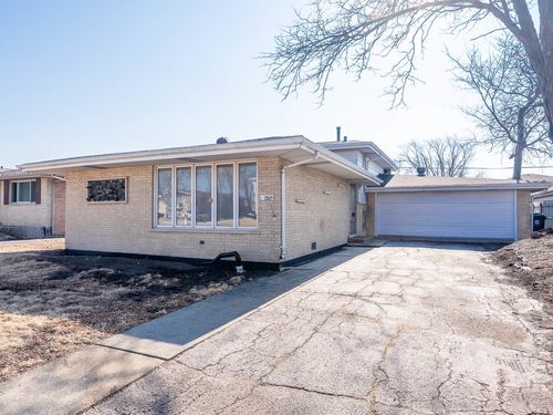 7849 W 80th Pl, Bridgeview, IL, 60455-1424 | Card Image