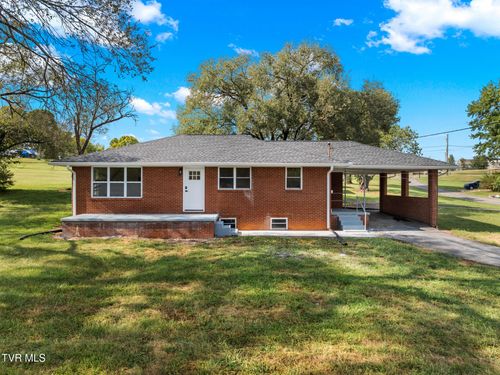 121 Mcfadden Dr, Whitesburg, TN, 37891-9341 | Card Image