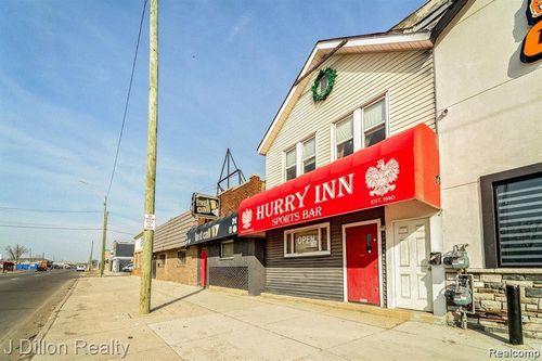 19430 W Warren Ave, Detroit, MI, 48228-3362 | Card Image