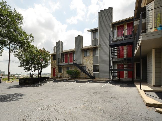 APT-201 - 9079 Jollyville Rd, Condo with 1 bedrooms, 1 bathrooms and 1 parking in Austin TX | Image 5