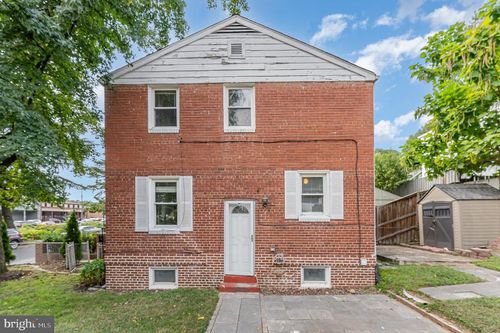 3729 S Four Mile Run Dr, ARLINGTON, VA, 22206-2333 | Card Image