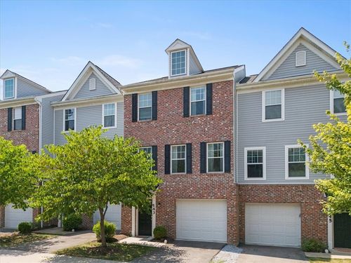 143 Watson Dr, Warrendale, PA, 15086-1108 | Card Image