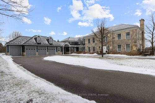 14571 Warden Ave, Stouffville, ON, L4A3V7 | Card Image