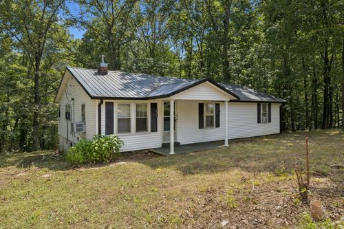 61 Brazzle Rd, Waverly, TN, 37185-3157 | Card Image