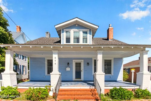 202 N Front St, Hertford, NC, 27944-1129 | Card Image
