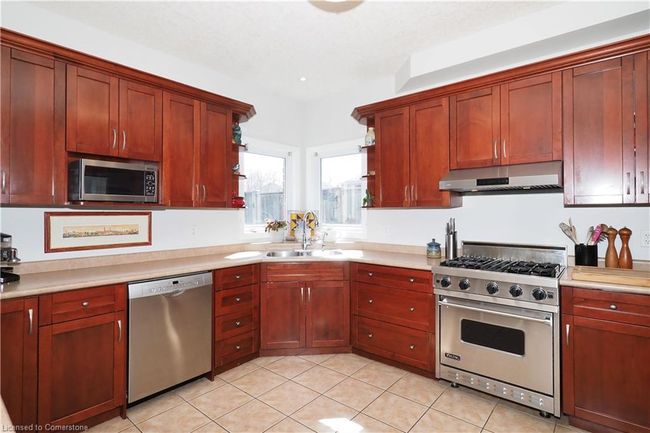 15 Treeview Dr, House other with 6 bedrooms, 4 bathrooms and 4 parking in Saint Jacobs ON | Image 18